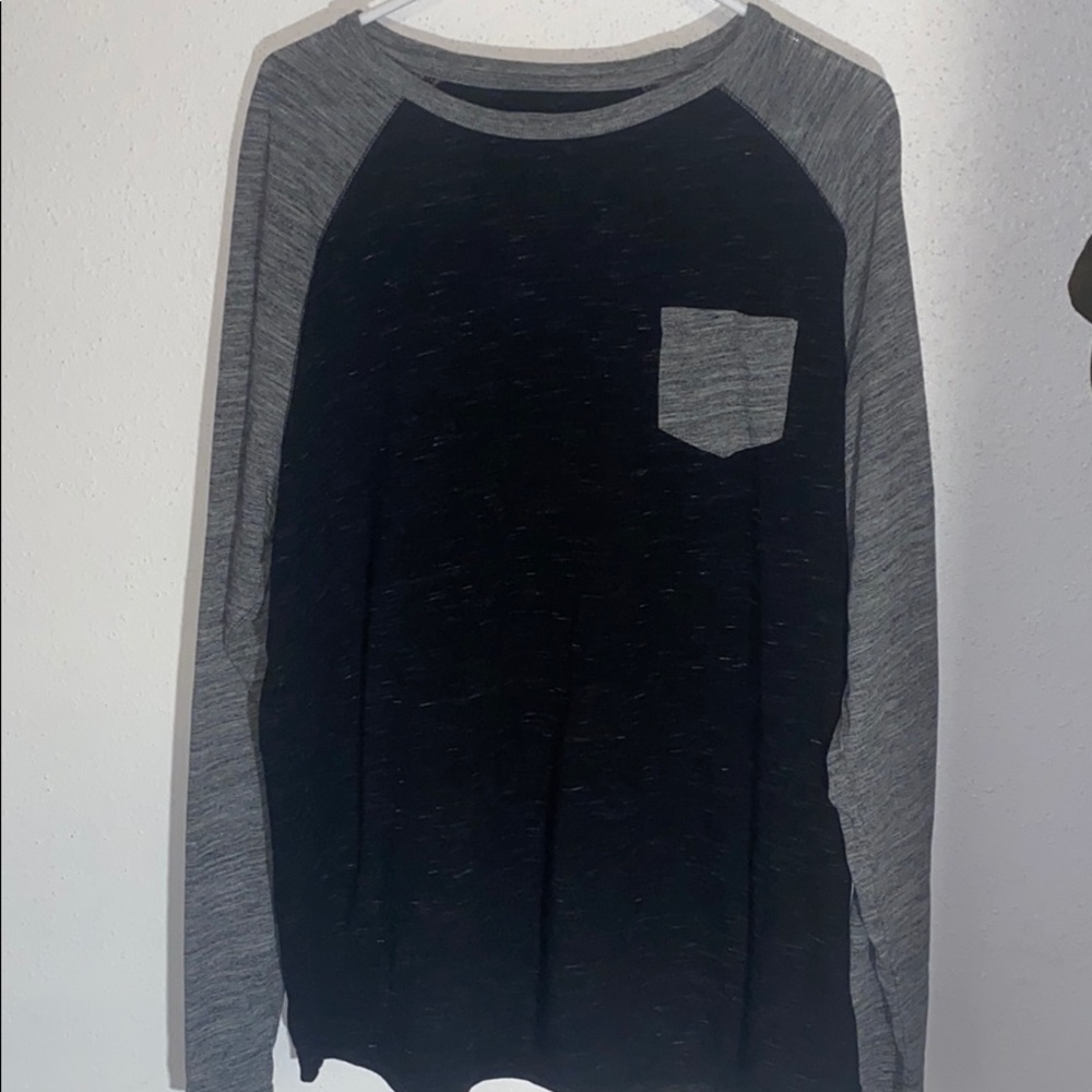 Gray and black George XL Long sleeve